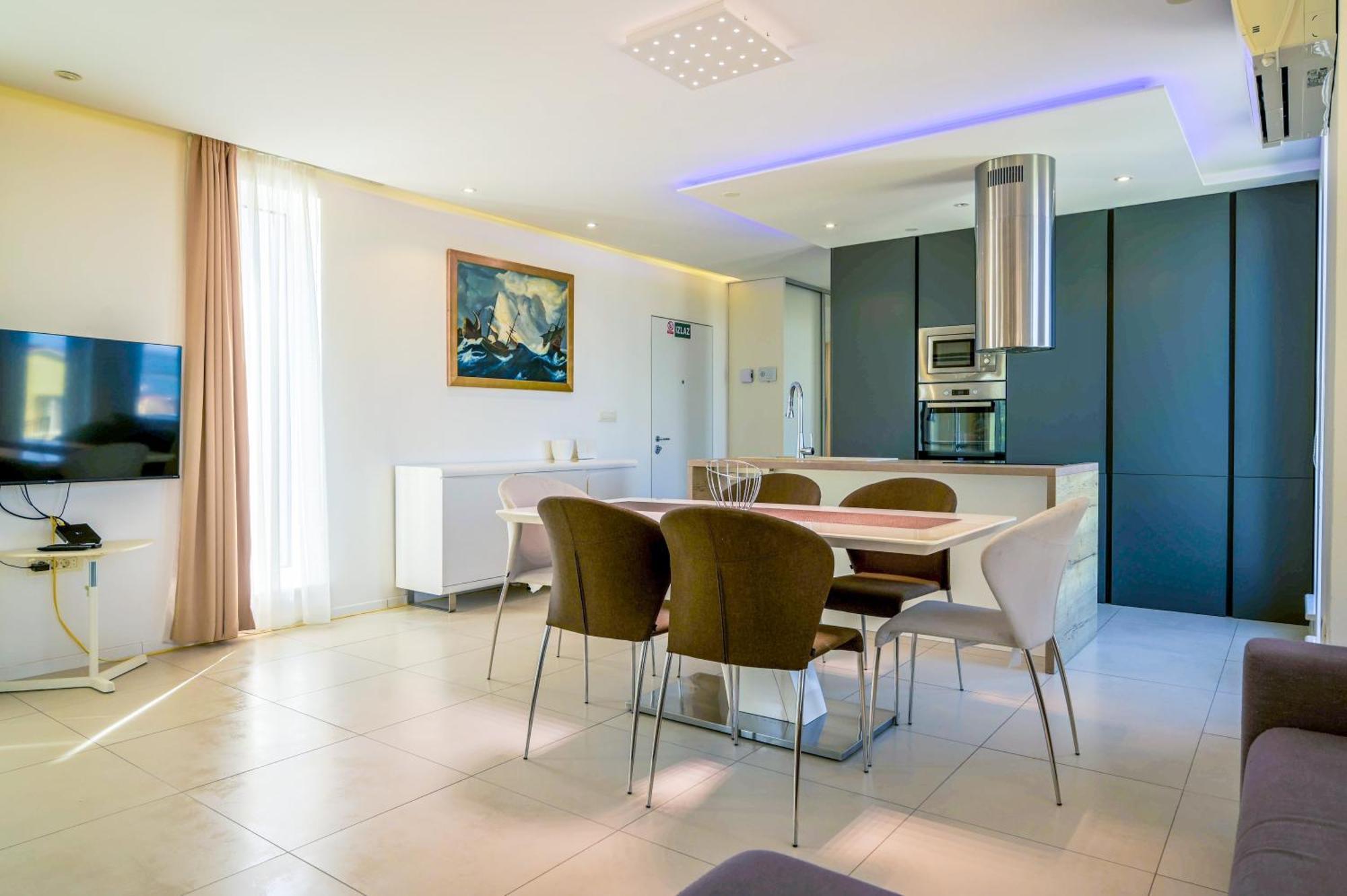 Villa Art Gallery Apartments Murter Esterno foto